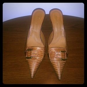 Tahari open back shoe